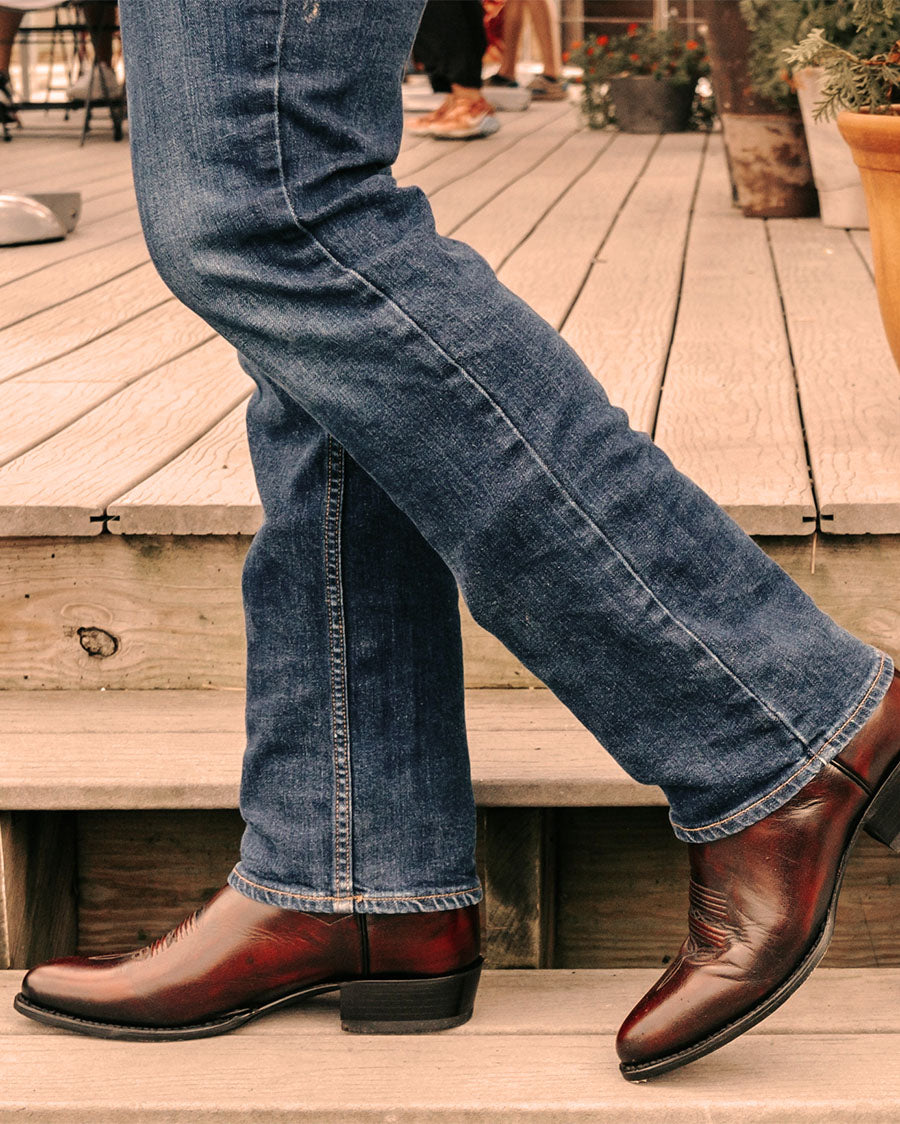 Mens Milwaukee Mignon Boots - Black Cherry